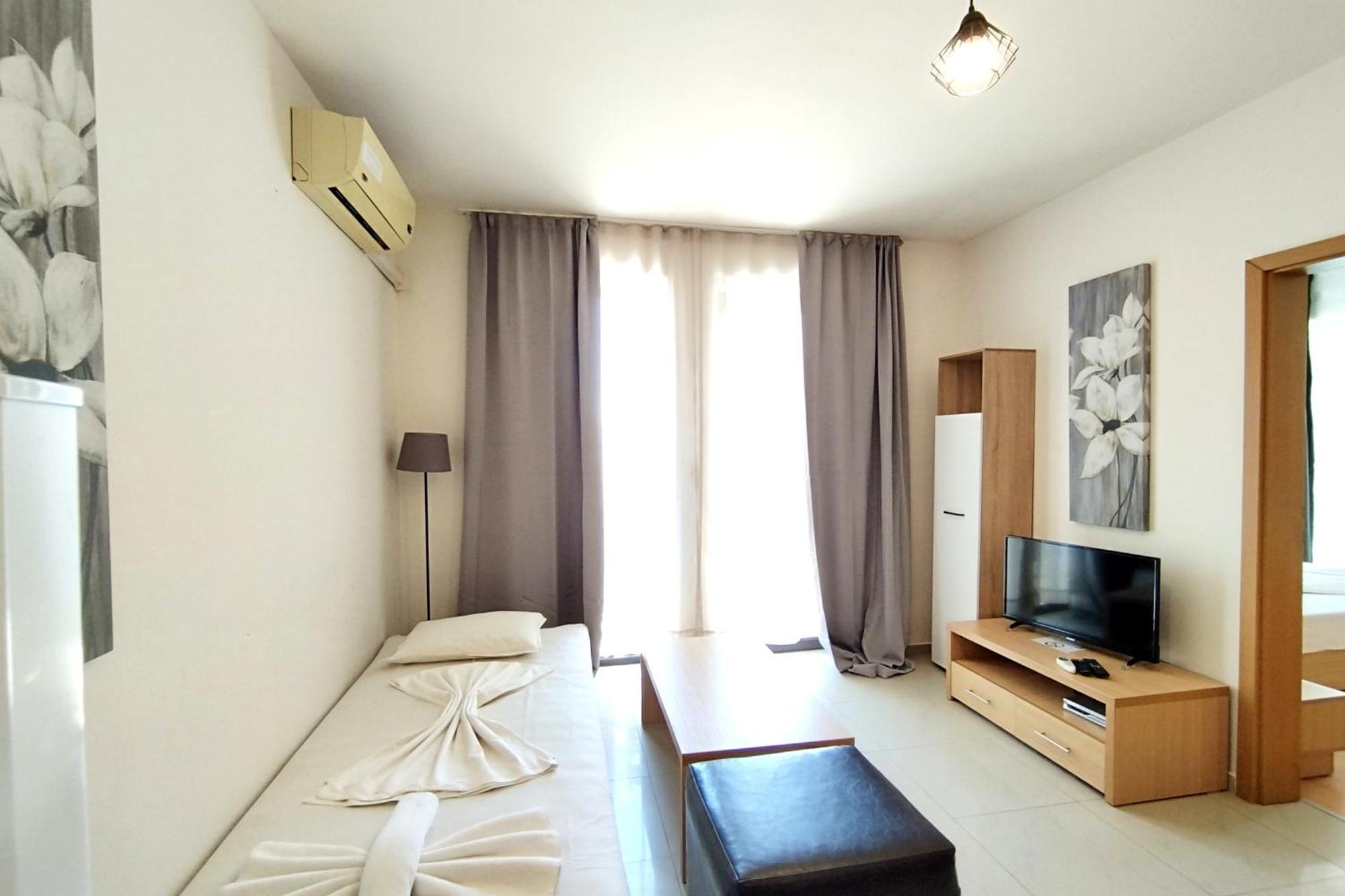 New Line Village Apartments Sunny Beach Exterior foto