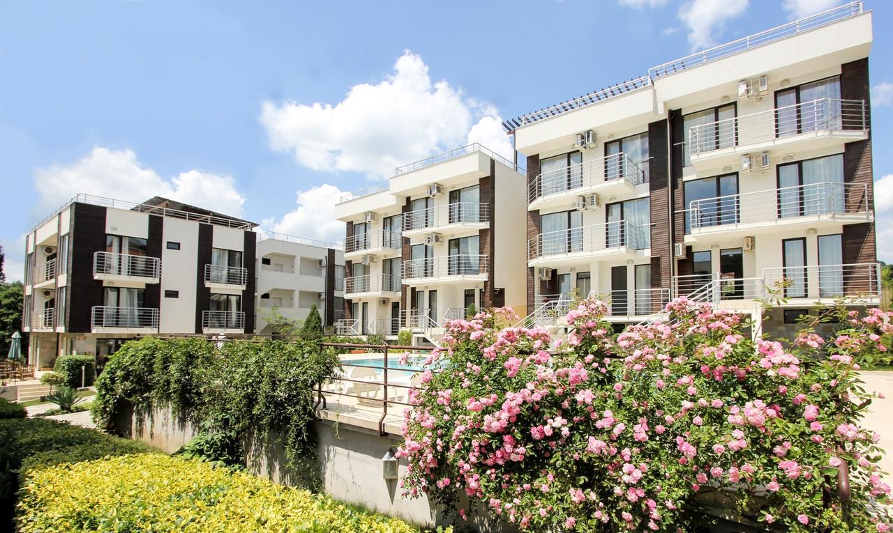 New Line Village Apartments Sunny Beach Exterior foto